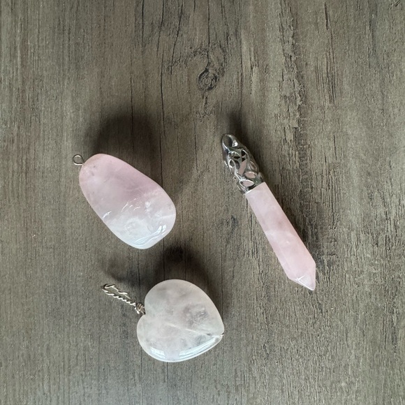 Jewelry - Rose quartz genuine crystal necklace pendants set